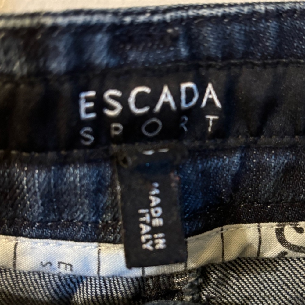 Escada Dark Indigo Ankle Jeans Euro 38 US 8 - Picture 3 of 10
